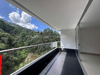 Apartamento de 3 alcobas en arriendo en El Tesoro, Medellín, 136 m² · foto 20 de 20