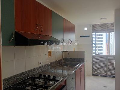 Apartamento de 1 alcoba en arriendo en El Poblado, Medellín, 50 m² · foto 5 de 11
