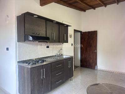 Apartamento en arriendo en El Poblado, Medellín · foto 5 de 14