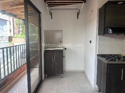Apartamento en arriendo en El Poblado, Medellín · foto 6 de 14