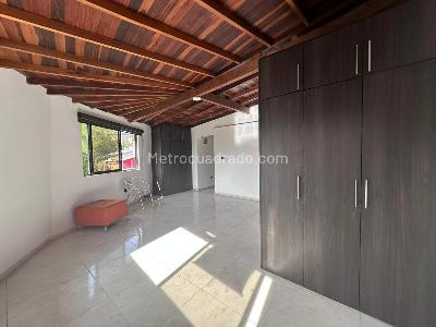 Apartamento en arriendo en El Poblado, Medellín · foto 8 de 14