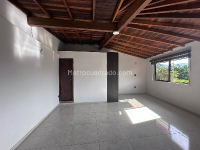 Apartamento en arriendo en El Poblado, Medellín · foto 9 de 14