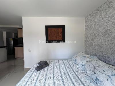 Apartamento de 2 alcobas en venta en El Poblado, Medellín, 50 m² · foto 13 de 17