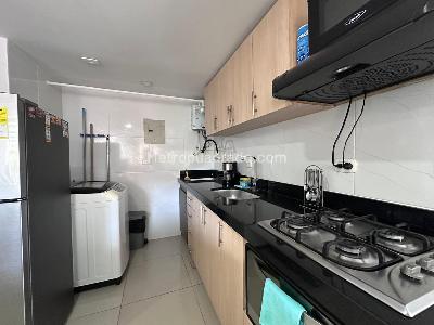 Apartamento de 2 alcobas en venta en El Poblado, Medellín, 50 m² · foto 9 de 17