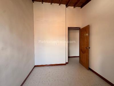Apartamento de 3 alcobas en venta en Sabaneta, Sabaneta, 65 m² · foto 10 de 14