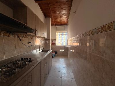 Apartamento de 3 alcobas en venta en Sabaneta, Sabaneta, 65 m² · foto 4 de 14