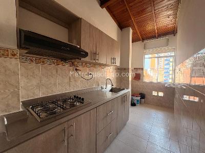 Apartamento de 3 alcobas en venta en Sabaneta, Sabaneta, 65 m² · foto 5 de 14