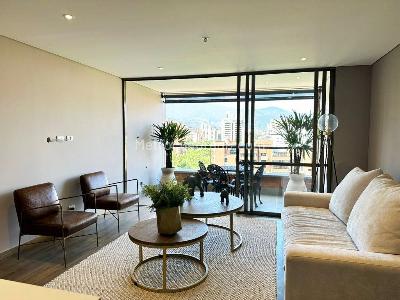 Apartamento en venta en El Poblado, Medellín · foto 2 de 16