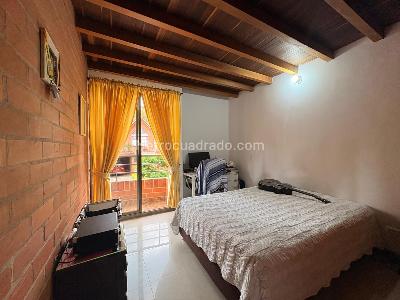 Casa en arriendo en Itagui, Itagüí · foto 12 de 18
