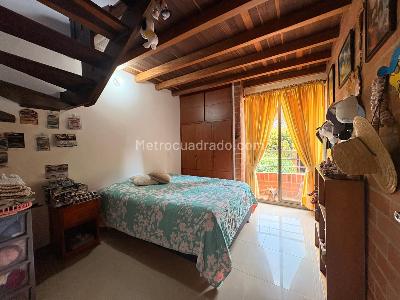 Casa en arriendo en Itagui, Itagüí · foto 13 de 18