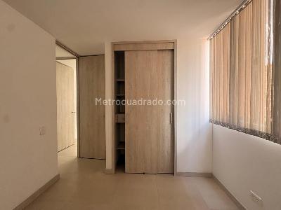 Apartamento de 3 alcobas en venta en Sabaneta, Sabaneta, 73 m² · foto 12 de 14
