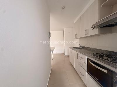 Apartamento de 3 alcobas en venta en Sabaneta, Sabaneta, 73 m² · foto 5 de 14