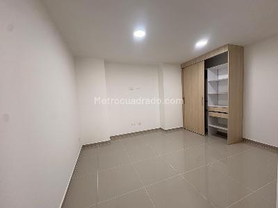 Apartamento en arriendo en Sabaneta, Sabaneta · foto 7 de 13