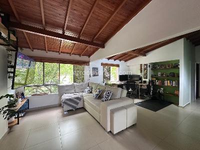 Apartamento en venta en El Poblado, Medellín · foto 5 de 18
