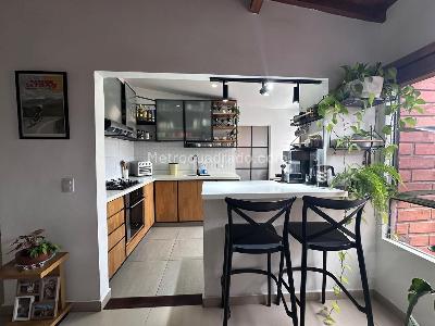 Apartamento en venta en El Poblado, Medellín · foto 8 de 18