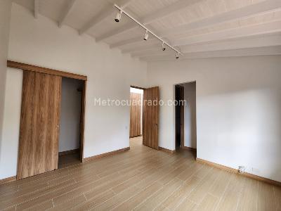 Casa en arriendo en El Poblado, Medellín · foto 10 de 19