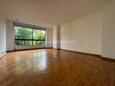 Apartamento de 3 alcobas en venta en El Poblado, Medellín, 197 m² · foto 10 de 17
