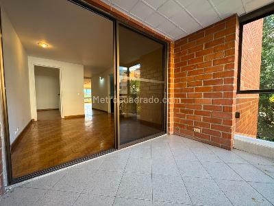 Apartamento de 3 alcobas en venta en El Poblado, Medellín, 197 m² · foto 17 de 17