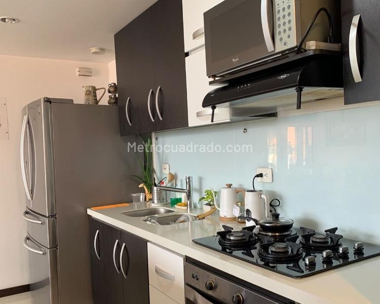 Piso – Envigado, La Mina, Valle de Aburrá - Más