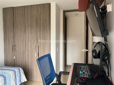 Apartamento de 3 alcobas en venta en Envigado, Envigado, 92 m² · foto 13 de 16