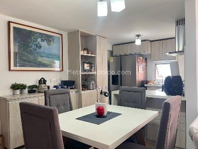 Apartamento de 3 alcobas en venta en Envigado, Envigado, 92 m² · foto 7 de 16