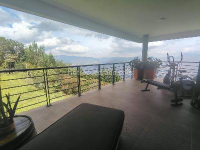 Casa de 4 alcobas en venta en Envigado, Envigado · foto 17 de 19