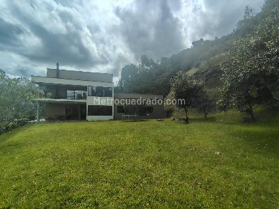 Casa de 4 alcobas en venta en Envigado, Envigado · foto 19 de 19