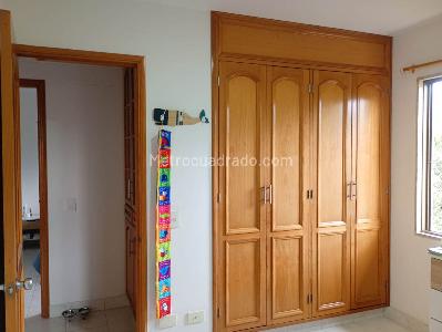 Apartamento en venta en Envigado, Envigado · foto 14 de 18