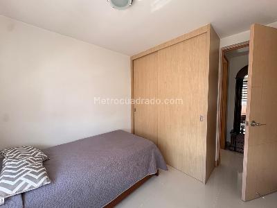 Apartamento de 3 alcobas en venta en Sabaneta, Sabaneta, 67 m² · foto 12 de 16