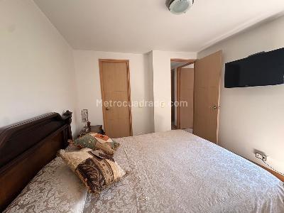 Apartamento de 3 alcobas en venta en Sabaneta, Sabaneta, 67 m² · foto 9 de 16