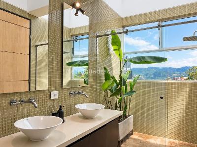 Casa de 3 alcobas en venta en Envigado, Envigado, 310 m² · foto 11 de 15
