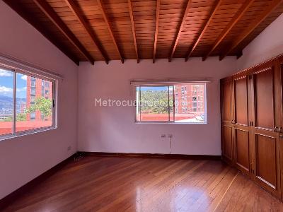 Apartamento de 4 alcobas en venta en El Poblado, Medellín, 196 m² · foto 12 de 18