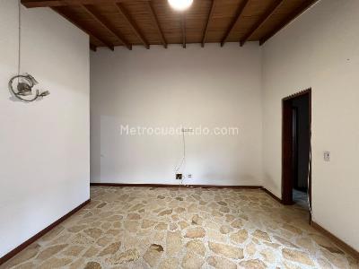 Apartamento de 4 alcobas en venta en El Poblado, Medellín, 196 m² · foto 8 de 18