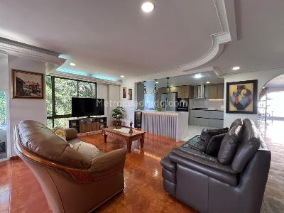 Apartamento de 3 alcobas en venta en El Poblado, Medellín, 197 m² · foto 2 de 17