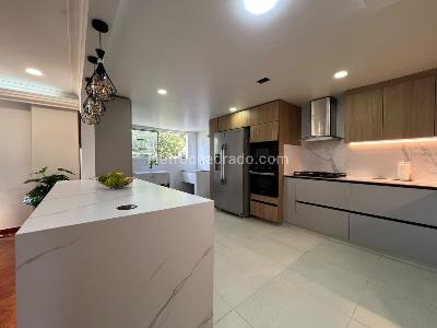 Apartamento de 3 alcobas en venta en El Poblado, Medellín, 197 m² · foto 8 de 17