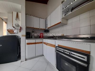 Apartamento en venta en Envigado, Envigado · foto 3 de 12