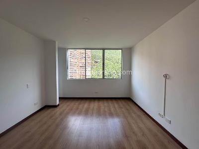 Apartamento de 3 alcobas en arriendo en El Tesoro, Medellín, 136 m² · foto 10 de 19