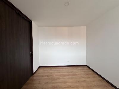 Apartamento de 3 alcobas en arriendo en El Tesoro, Medellín, 136 m² · foto 14 de 19