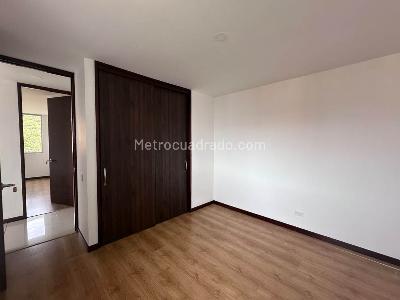 Apartamento de 3 alcobas en arriendo en El Tesoro, Medellín, 136 m² · foto 15 de 19