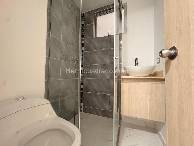 Apartamento de 3 alcobas en venta en Sabaneta, Sabaneta, 70 m² · foto 10 de 11