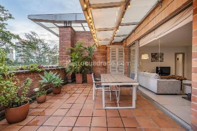 Apartamento de 2 alcobas en venta en El Poblado, Medellín, 80 m² · foto 16 de 18