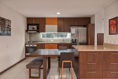 Apartamento de 2 alcobas en venta en El Poblado, Medellín, 80 m² · foto 6 de 18