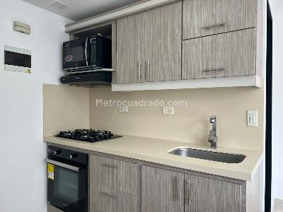 Apartamento en venta en El Poblado, Medellín · foto 6 de 12