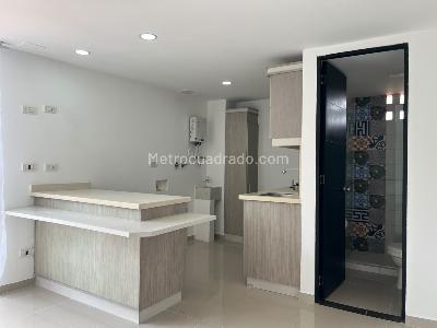 Apartamento en venta en El Poblado, Medellín · foto 7 de 12