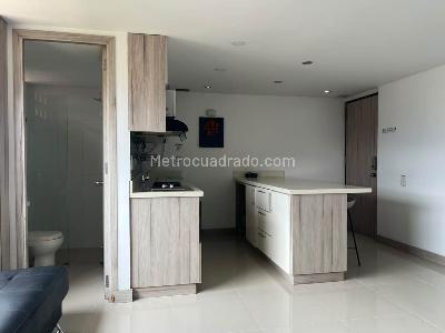 Apartamento en venta en El Poblado, Medellín · foto 4 de 16