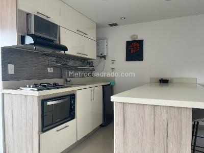 Apartamento en venta en El Poblado, Medellín · foto 8 de 16