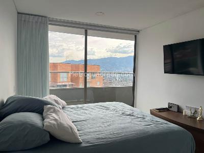Apartamento de 2 alcobas en venta en Envigado, Envigado, 88 m² · foto 10 de 14