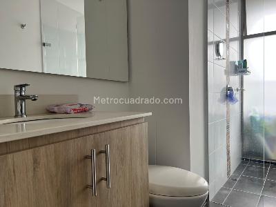 Apartamento de 2 alcobas en venta en Envigado, Envigado, 88 m² · foto 13 de 14