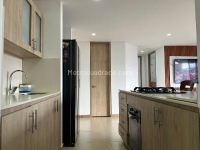 Apartamento de 2 alcobas en venta en Envigado, Envigado, 88 m² · foto 7 de 14