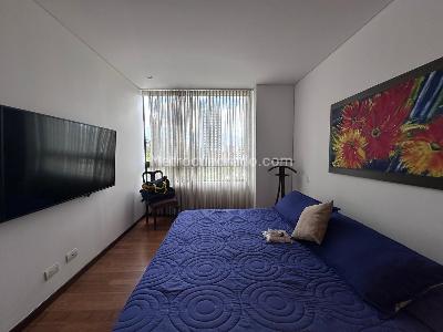 Apartamento de 3 alcobas en venta en El Poblado, Medellín, 192 m² · foto 13 de 19